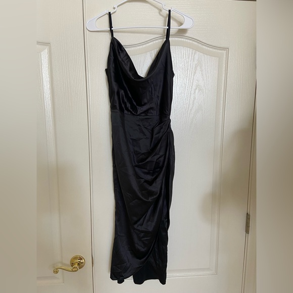 SHEIN ruched black midi dress. - Picture 2 of 2